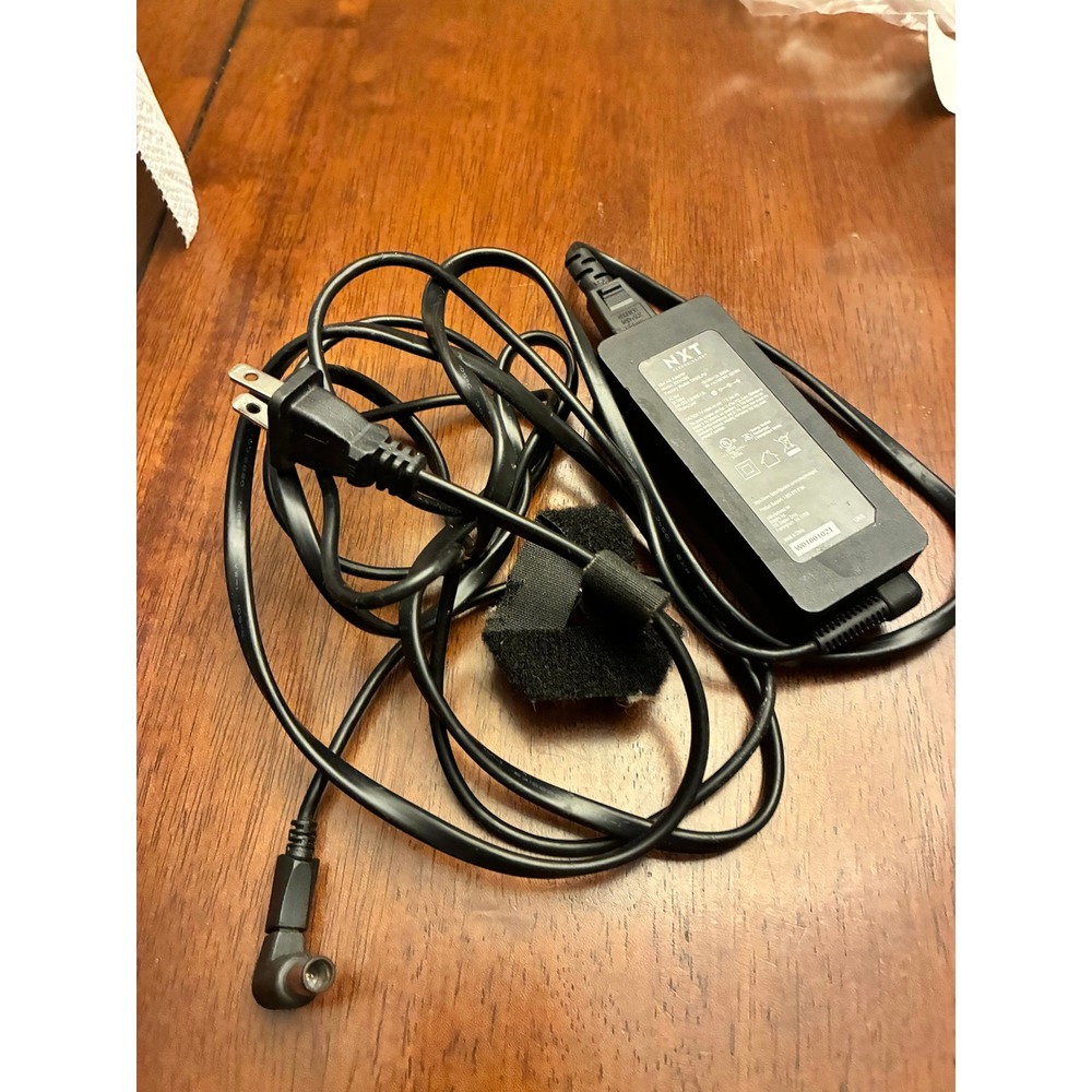 NXT Technologies 65W AC Adapter Laptop Charger 19V 3.42A NX54326 DR65LPU Black